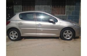 Peugeot 207 0