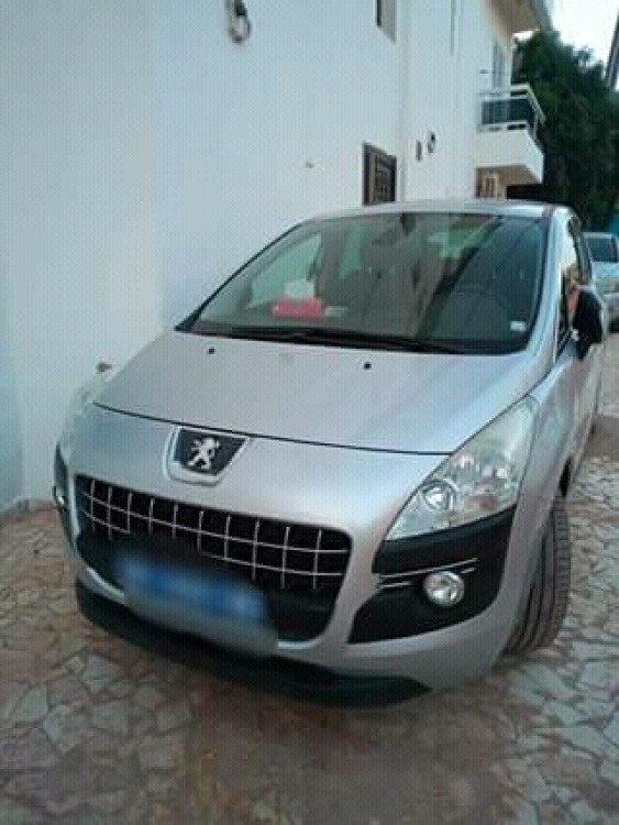 Peugeot 3008 2010 0