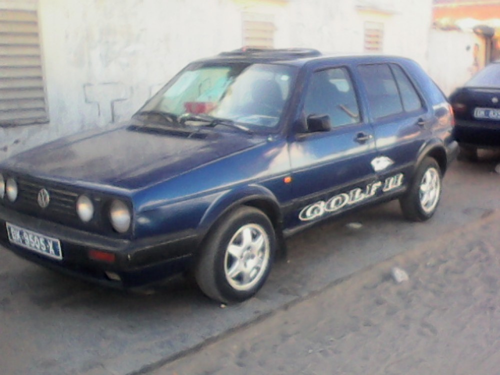 Volkswagen Golf 2 0 0