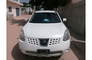 Nissan ROGUE 2010