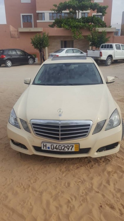 Mercedes E200 2011 0