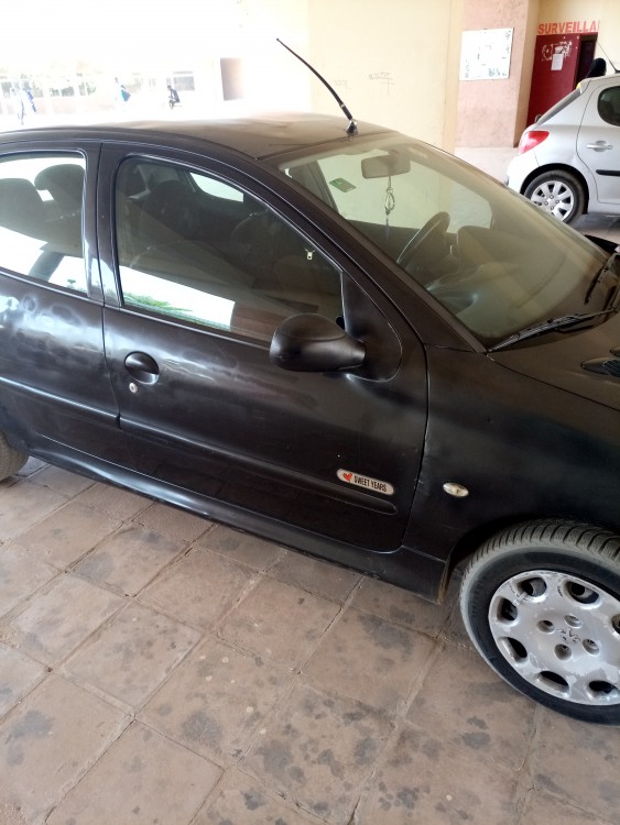 Peugeot 206 2014 0