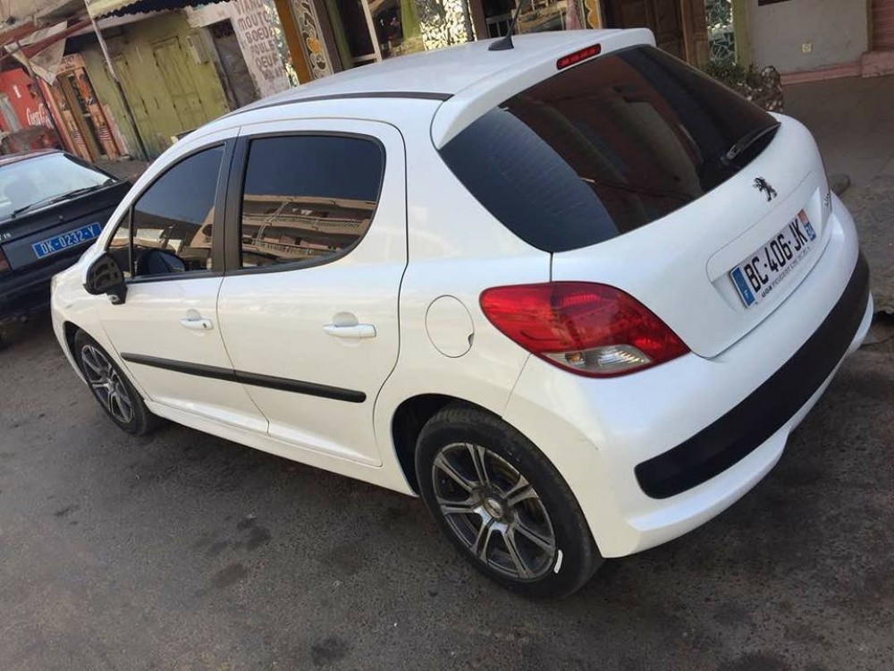 Peugeot 207 2011 0