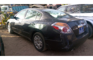Nissan Altima 2009
