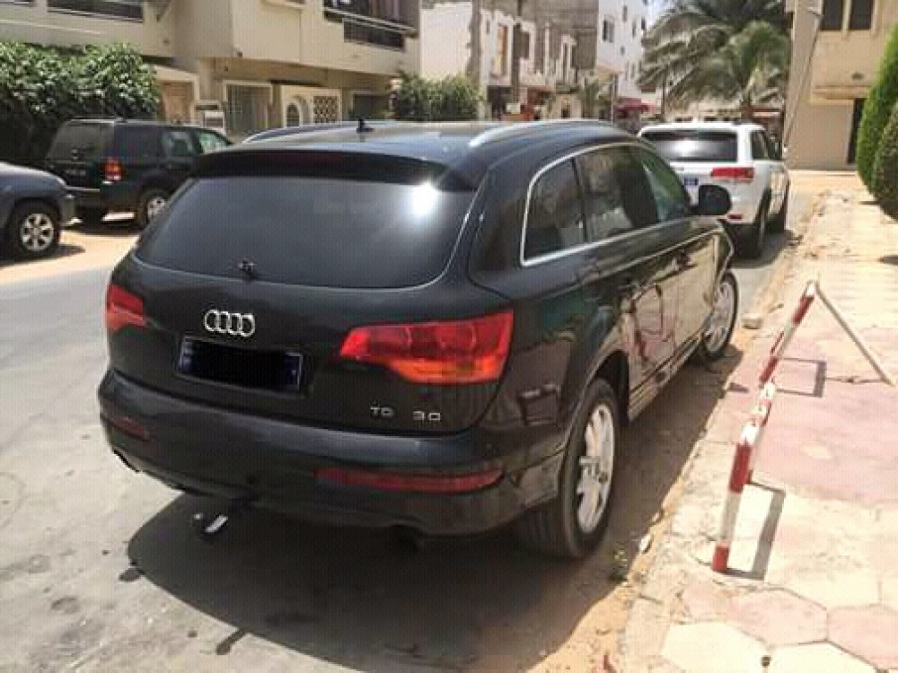 Audi Q7 2007 0