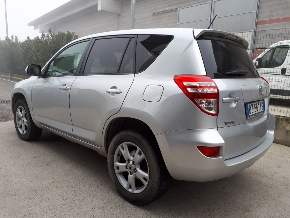 Toyota RAV4 2010 0