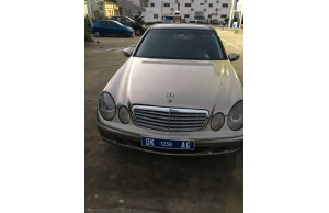Mercedes E320 2004