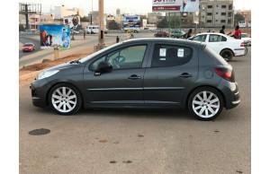 Peugeot 207 2011