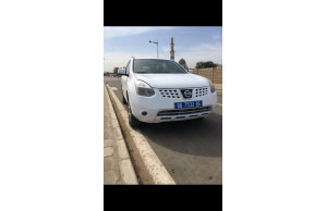 Nissan ROGUE 2011