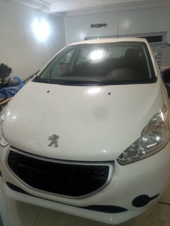 Peugeot 208 2014 0