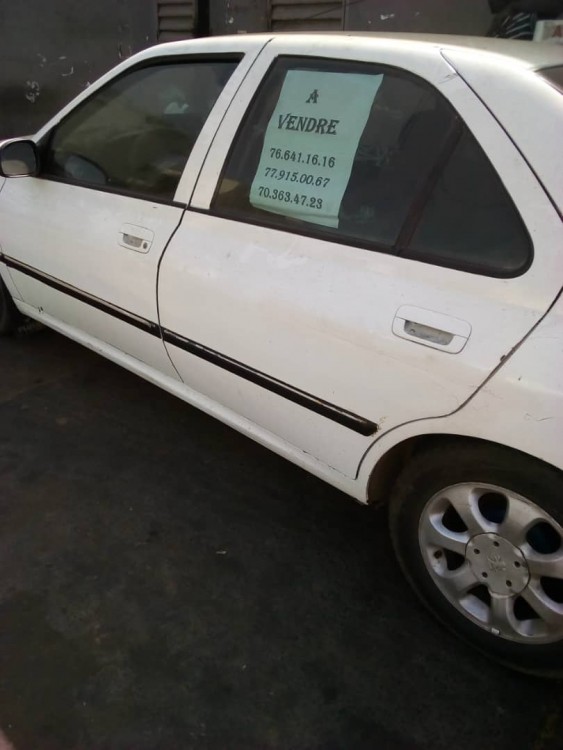 Peugeot 405 2004 0