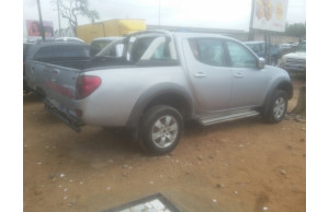 Mitsubishi L200 2008