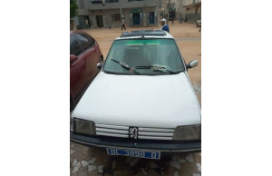 Peugeot 205 0
