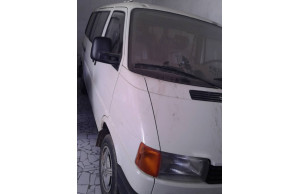 Volkswagen mini-bus 2011