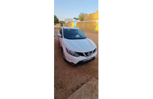 Nissan QUASHQAI 2015