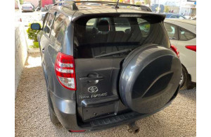 Toyota RAV4 2011