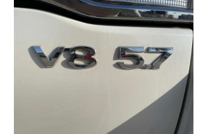 Toyota LAND-CRUISER-VX-V8 2014