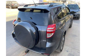 Toyota RAV4 2011