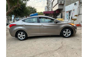 Hyundai Elantra 2013