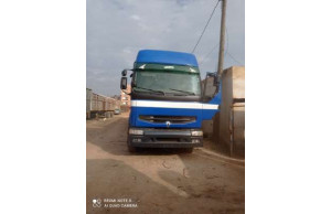 Renault PREMIUM 2015