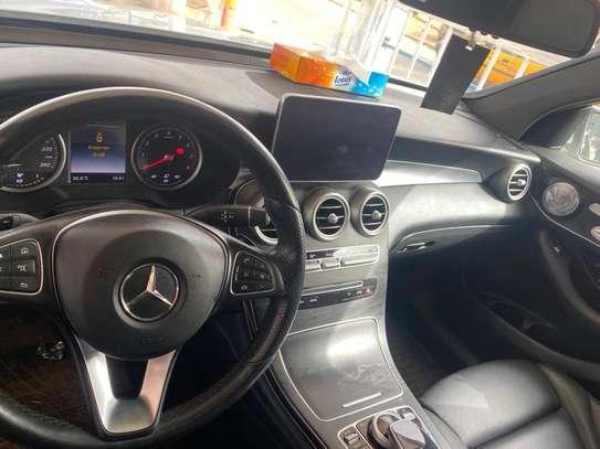 Mercedes GLC-300 2017 2