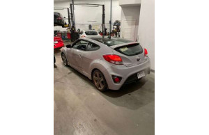 Hyundai Veloster 2013