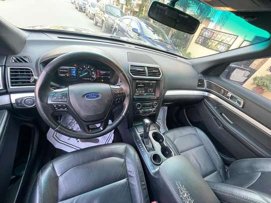 Ford Explorer 2016 1