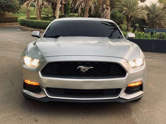 Ford Mustang 2016 1