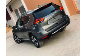 Nissan ROGUE 2018
