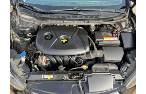 Hyundai Elantra 2012