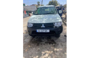 Mitsubishi L200 2015