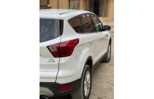 Ford ESCAPE-SE 2019