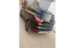 Ford ESCAPE-SE 2017