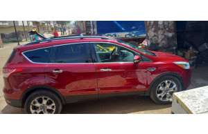 Ford ESCAPE-SE 2014