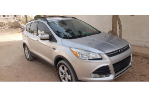 Ford ESCAPE-SE 2014