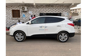 Hyundai TUCSON--LIMITED 2013