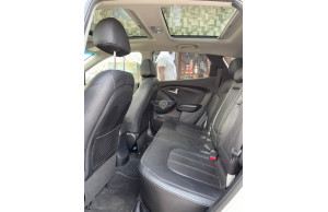 Hyundai TUCSON--LIMITED 2013