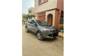 Ford Escape-Titanium 2014