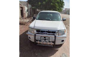 Ford ESCAPE-SE 2012