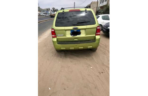 Ford ESCAPE-SE 2011