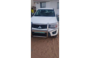 Mitsubishi L200 2015