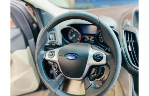 Ford ESCAPE-SE 2014