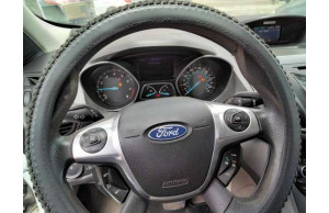 Ford ESCAPE-SE 2013