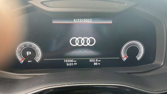 Audi Q8 2020 8