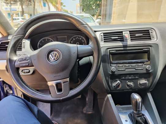 Volkswagen Jetta 2014 3