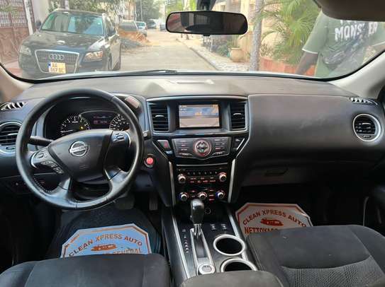 Nissan Pathfinder 2014 1