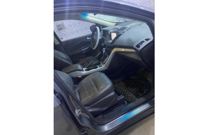 Ford ESCAPE-SE 2013