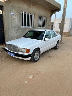 Mercedes benz 1990 5