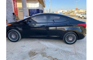 Hyundai Elantra 2013