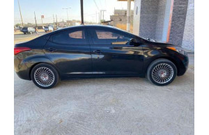 Hyundai Elantra 2013